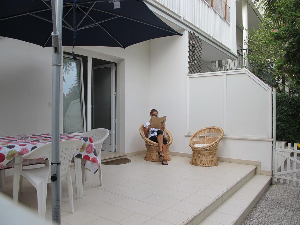 Villa Flora Γκράντο Εξωτερικό φωτογραφία