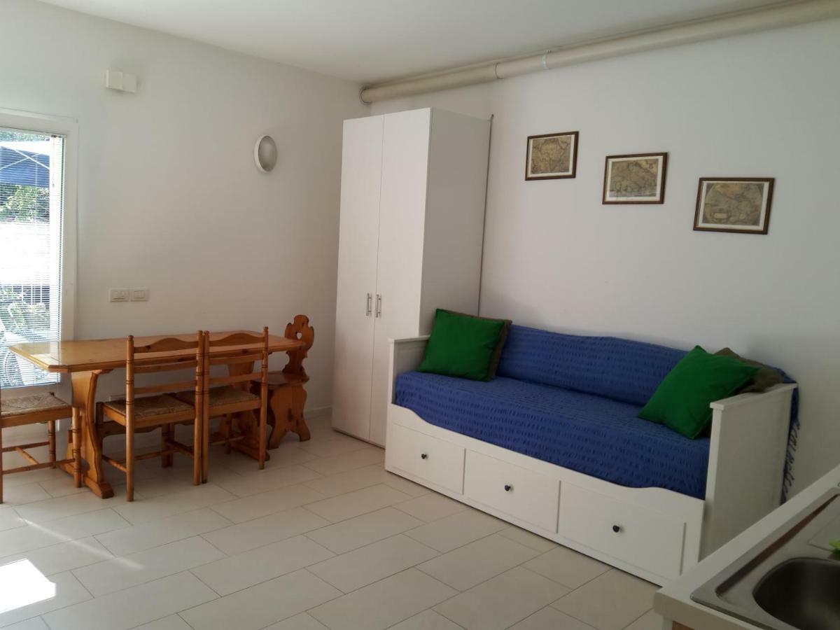 Villa Flora Γκράντο Εξωτερικό φωτογραφία